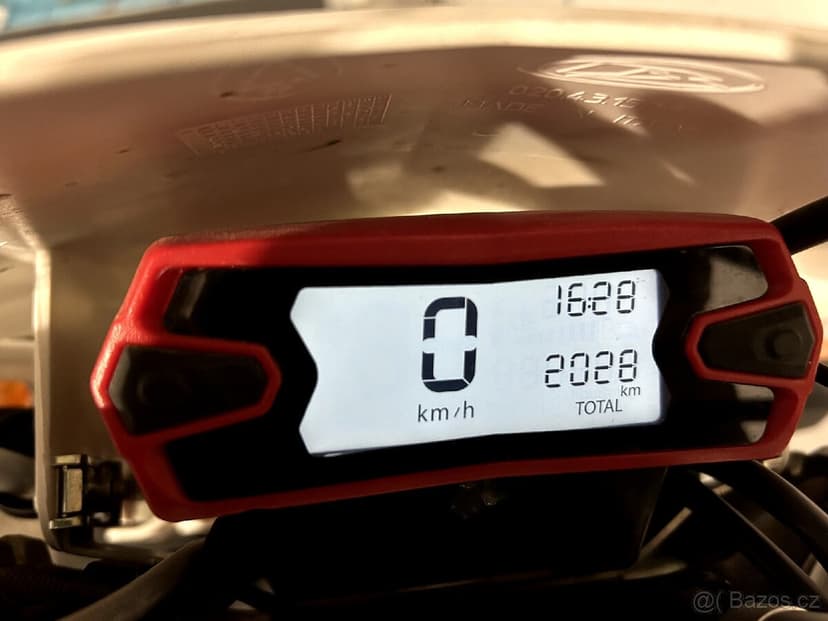 Beta Xtrainer 300 2T