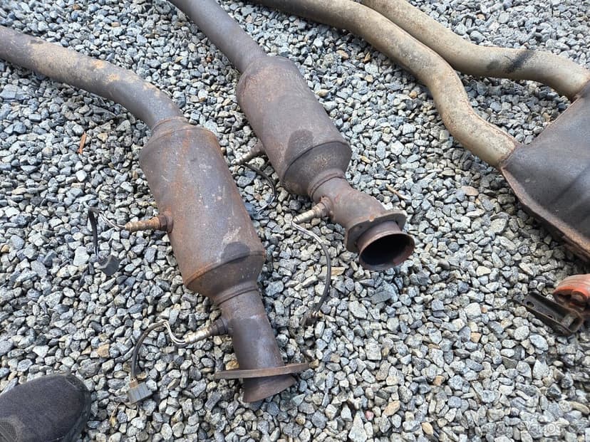 Výfukový systém Jeep Grand Cherokee - Hemi 5,7L