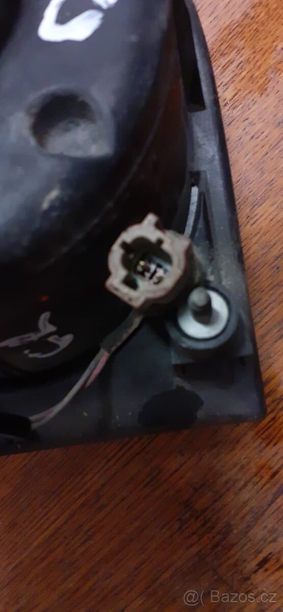 Nissan Patrol,levá mlhovka