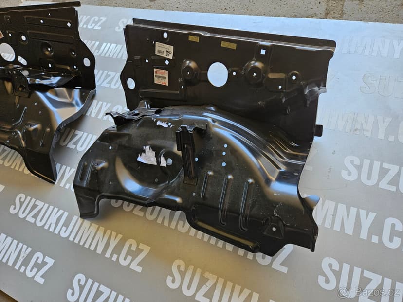 Suzuki Jimny - plechařina, blatníky, podběhy, lemy Suzuki Ji