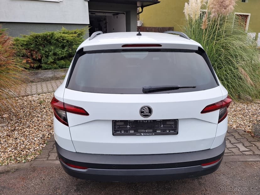 Karoq 2.0tdi 110kw STYLE 4x4 2018,Servisovaný,NEHAVAROVANÝ