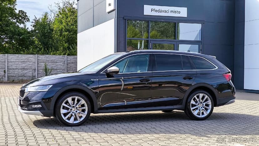 Škoda Octavia Scout 2.0 TDI 147 kW 4x4 DSG – TOP STAV