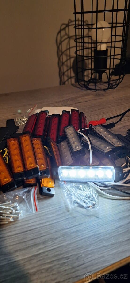 Prodám LED poziční světla 12v- 24v