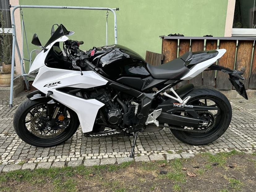 Honda CBR 650R E-Clutch