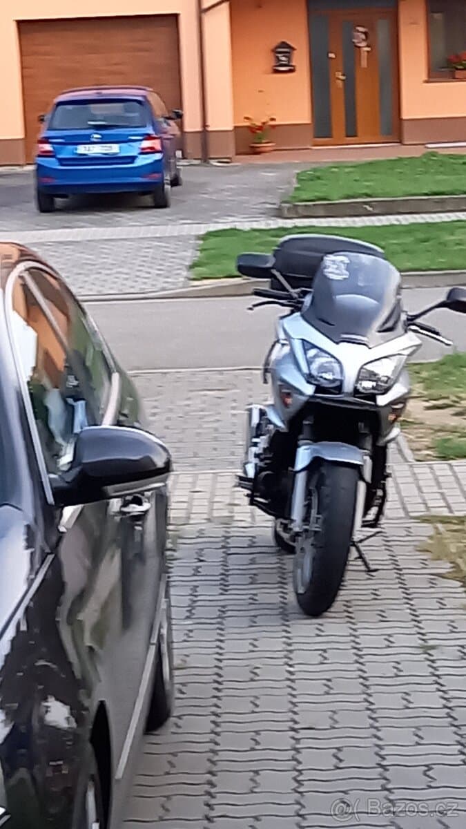 Honda CBF 1000