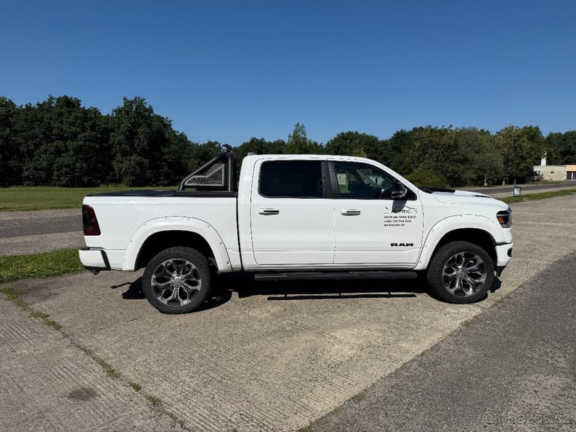 Dodge RAM 1500 5.7 HEMI
