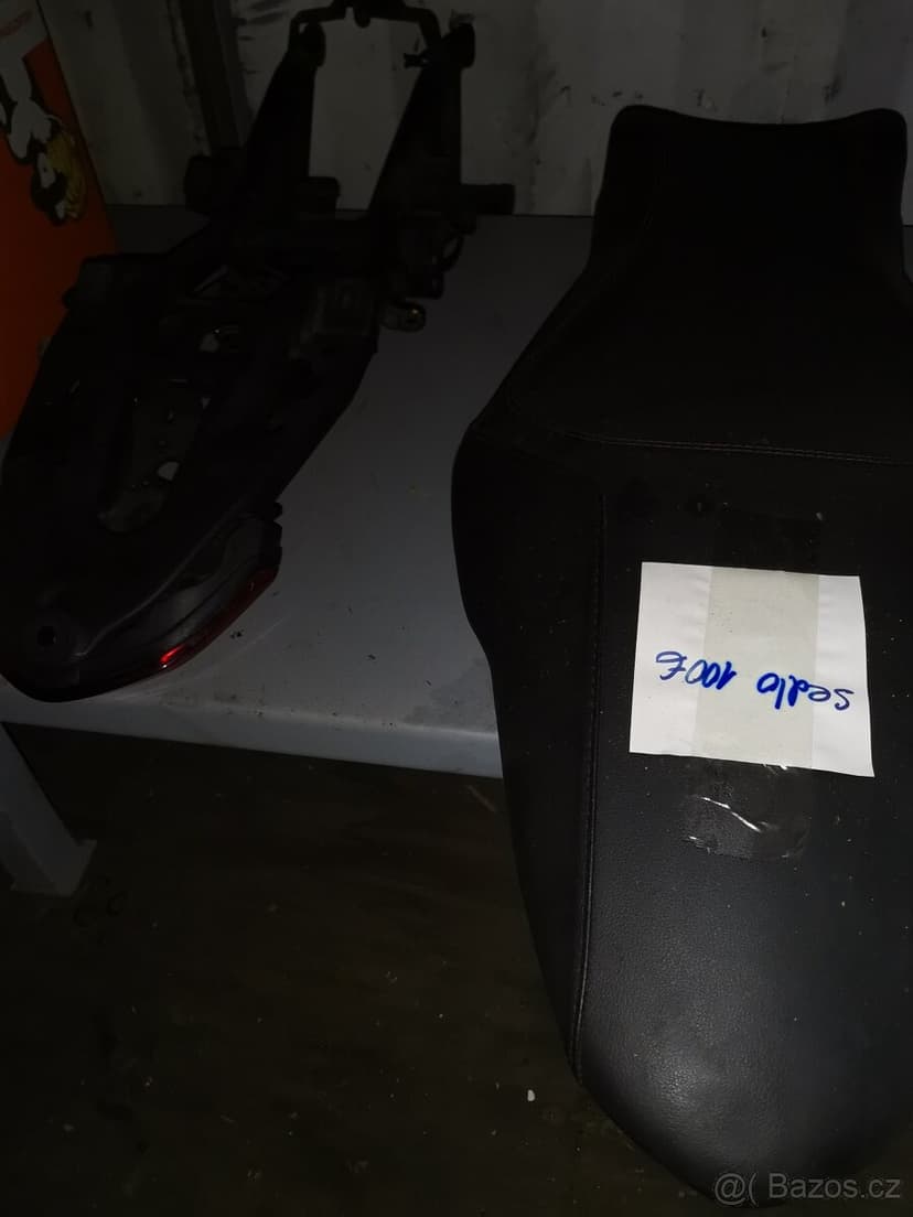 Ducati Monster 1200R Soubor dílů