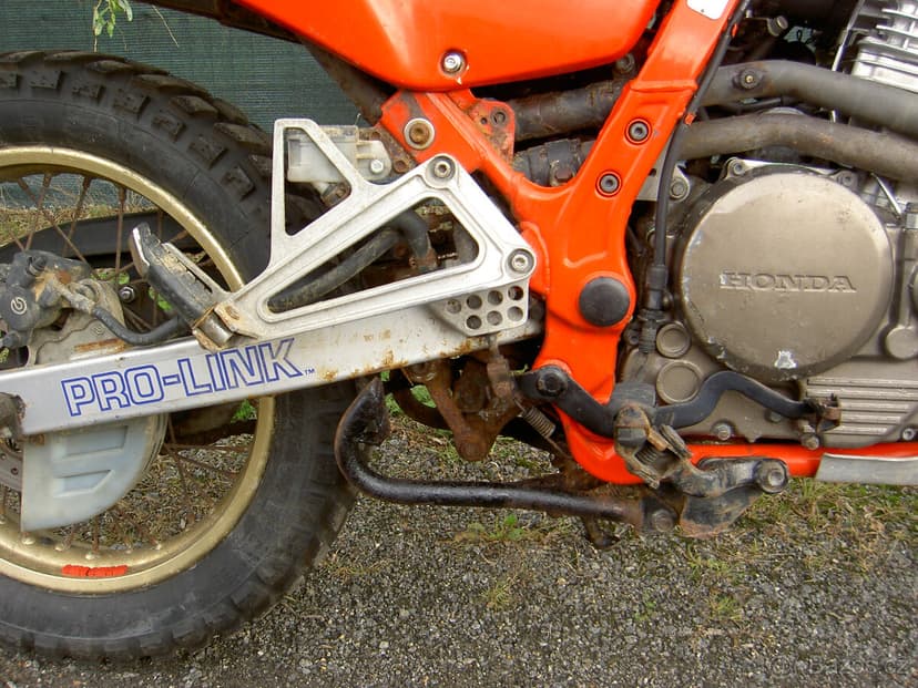 Honda NX650 Dominator