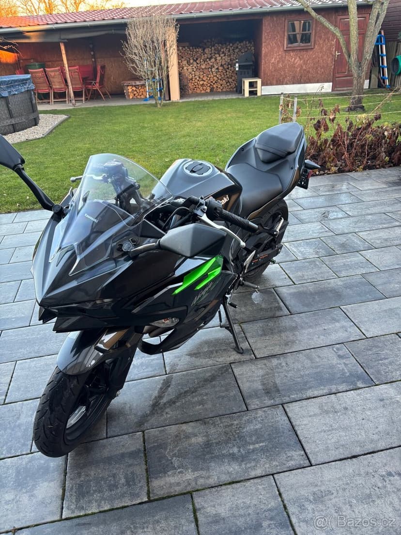 Kawasaki ninja 500