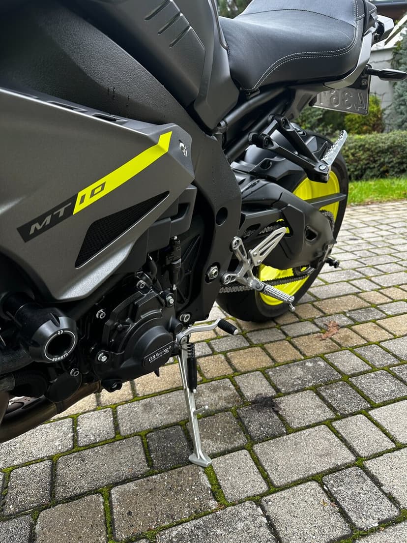 Yamaha MT10 touring,13xxx km, Akrapovič, - DPH