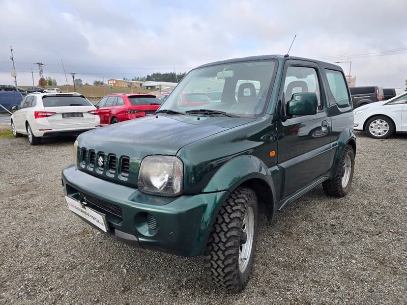 Suzuki Jimny 1.3 62 KW 4x4 tažné,nové pneu