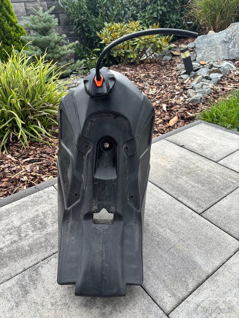 Nádrž KTM exc 2008-2011