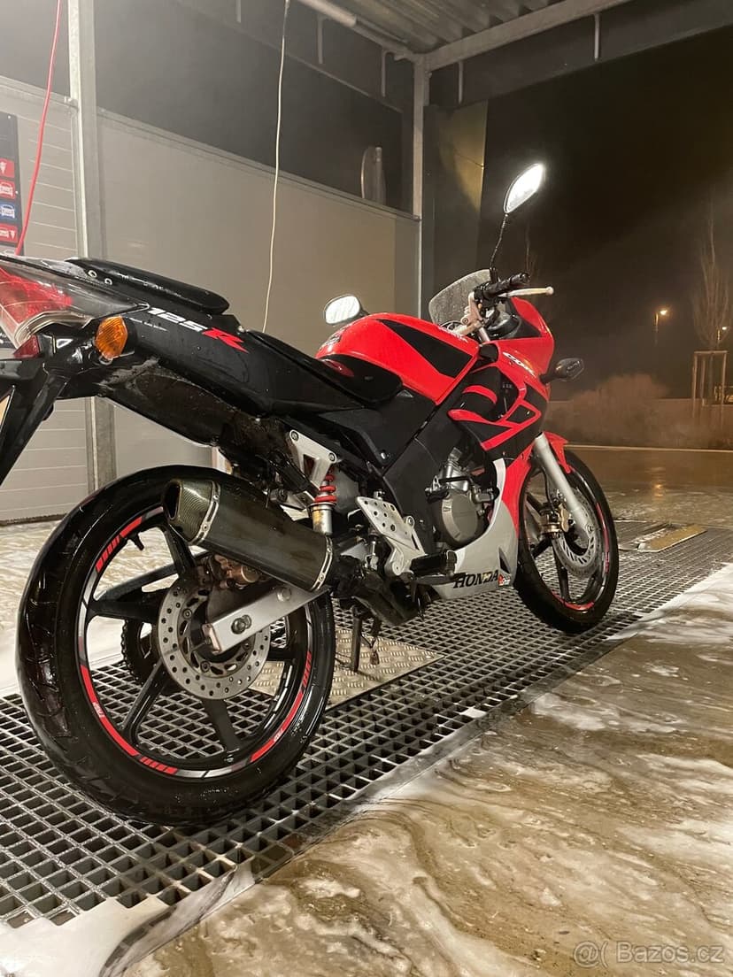 Honda CBR 125R