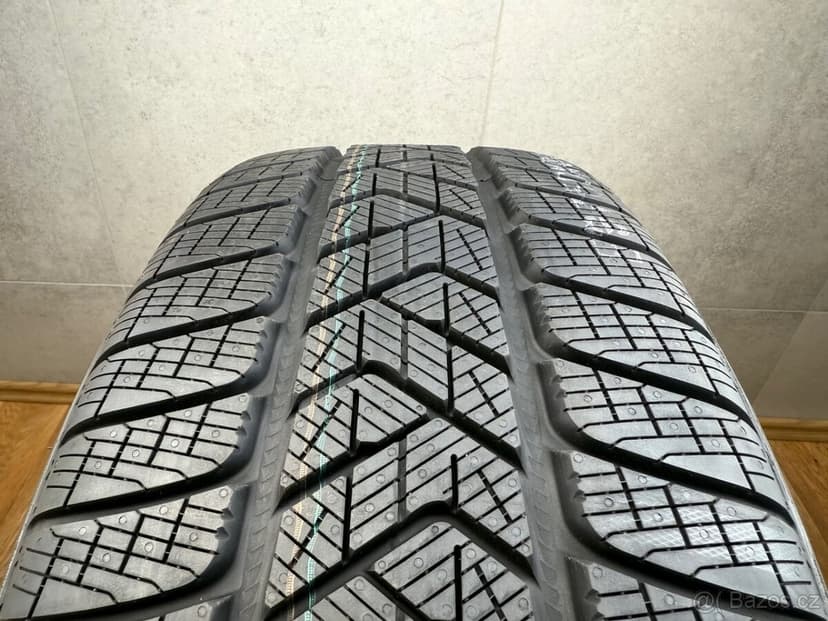 TOP zimní kola R20 Land Rover Defender