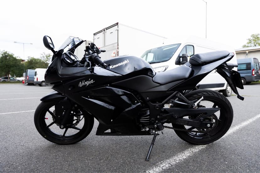 kawasaki ninja 250r