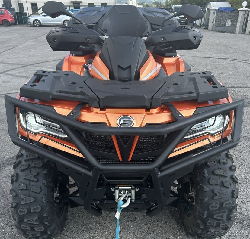 CFMoto Gladiátor X850
