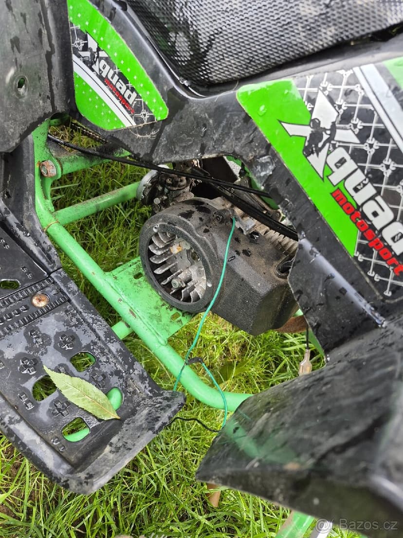 Dětská čtyřkolka xquad