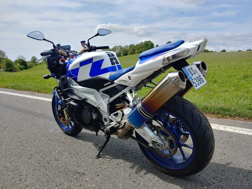 Aprilia Tuono 1000 R V2