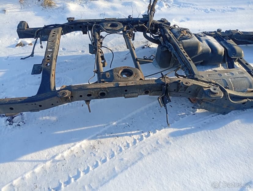 NISSAN NAVARA D23 RÁM AUTA PĚKNÝ NEHAVAROVANÝ Z RV 2020