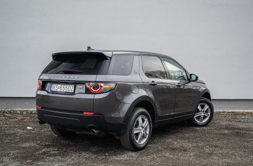Land Rover Discovery Sport 2.0L TD4 SE AT