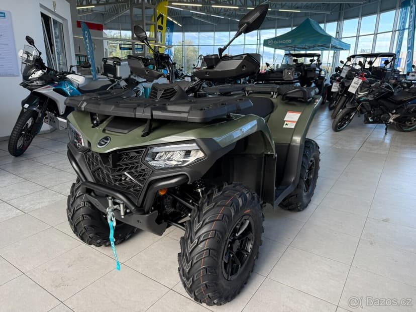 CFMOTO Gladiator X520 G2 EPS Akce helma skladem