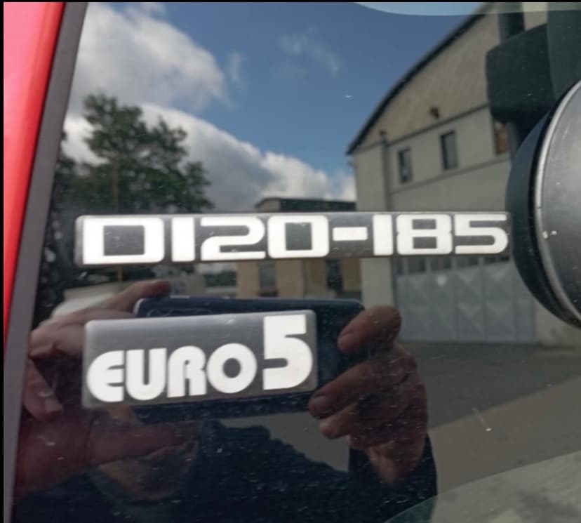 Avia D120 - montážní plošina