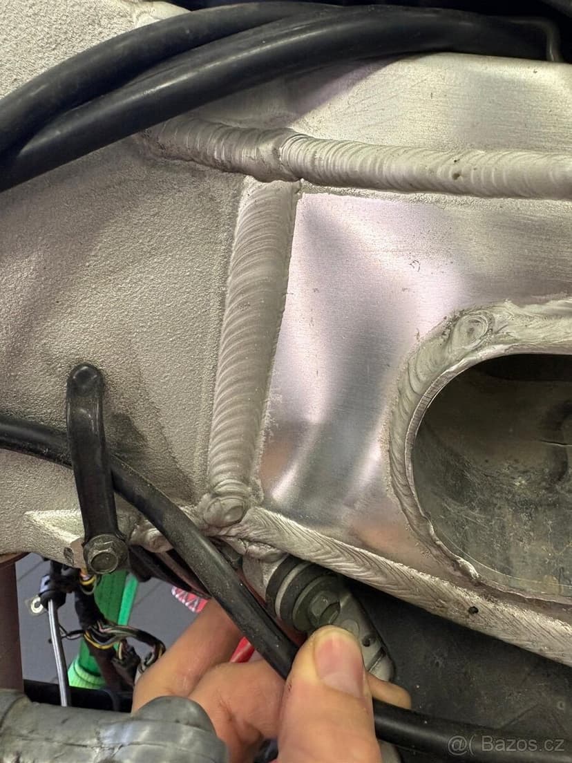 Suzuki GSX R 600 2003  83kW (v TP 25 kW)