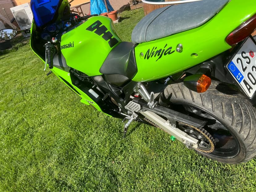 Kawasaki ZX-12r Ninja