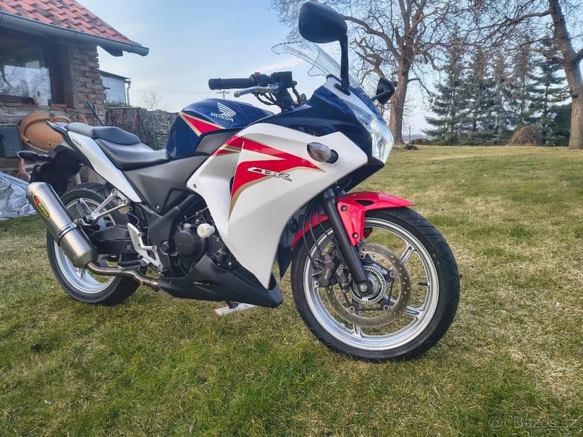 Honda CBR250R - ABS