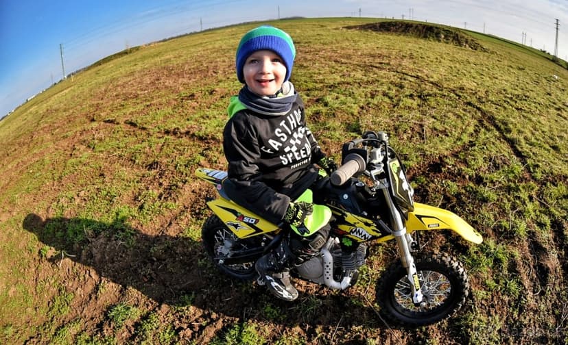 YCF 50A – dětská terénní motorka