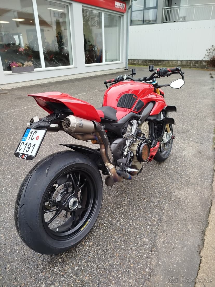 Ducati Streetfighter V4 S, 1.MAJITEL, ČR, -DPH,ÚŽASNÁ VÝBAVA