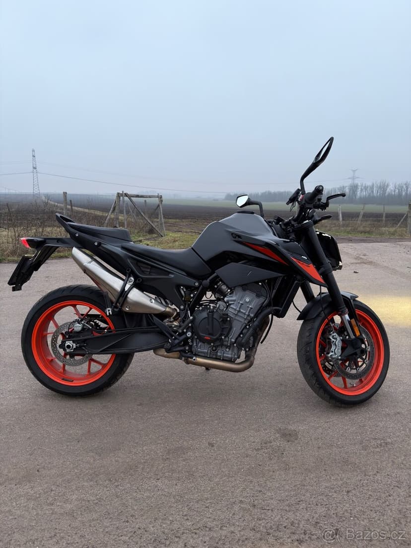 KTM duke 790 2020