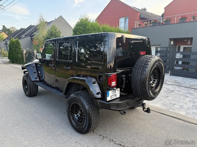 Jeep Wrangler Sahara