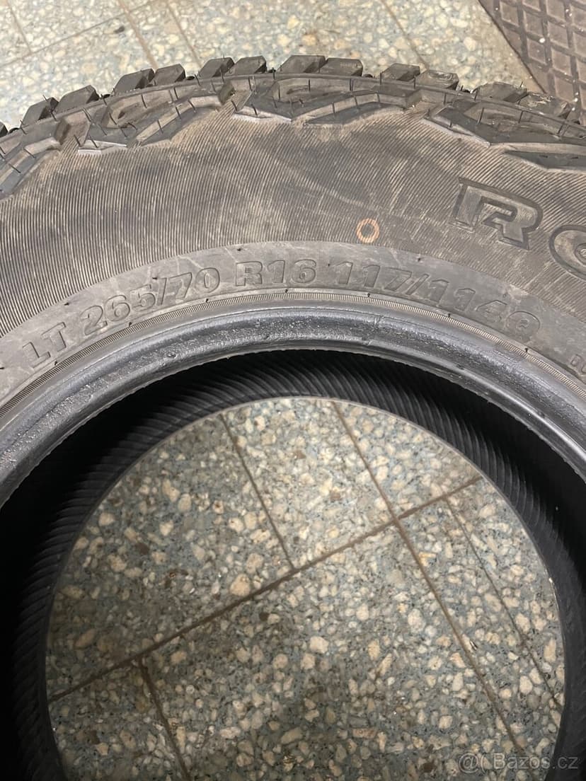 Celoroční pneu 265/70 R16 Kumho RoadVenture MT 51 M+S