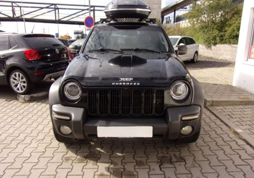 Jeep Cherokee 2,5 CRD 4x4 Limited Edition nafta manuál