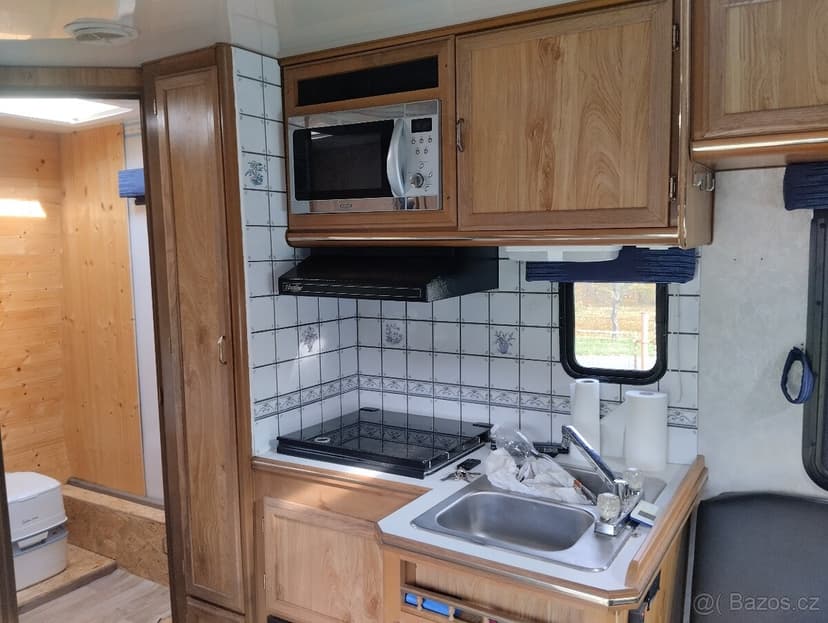 OBYTNÝ FORD ECONOLINE E350 7.3D VÝMĚNA MOŽNÁ