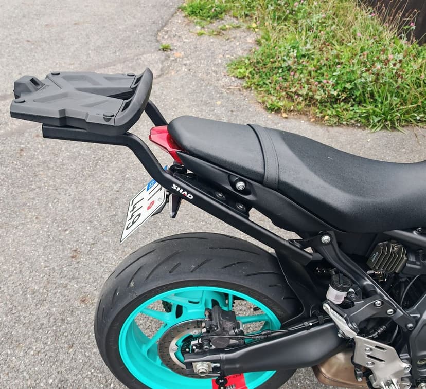 Yamaha MT-09 SHAD vrchní kufr SH48 Premium + plotna