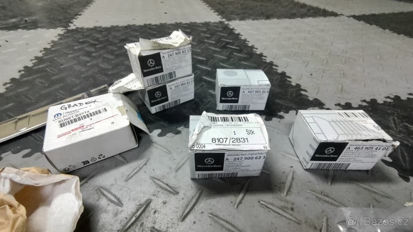 Mercedes Kia Toyota - dazdovy senzor listy okien spinac okie