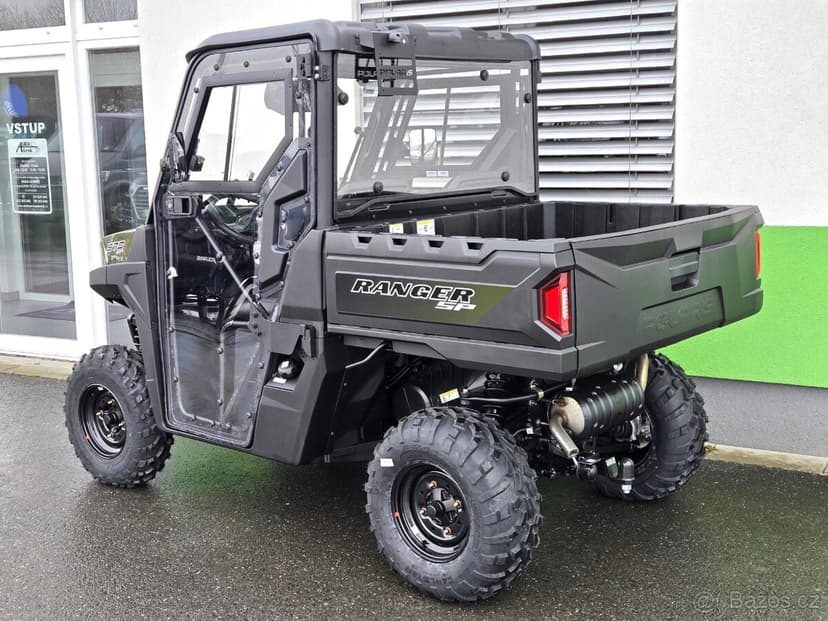Polaris Ranger s kabinou DFK čtyřkolka UTV