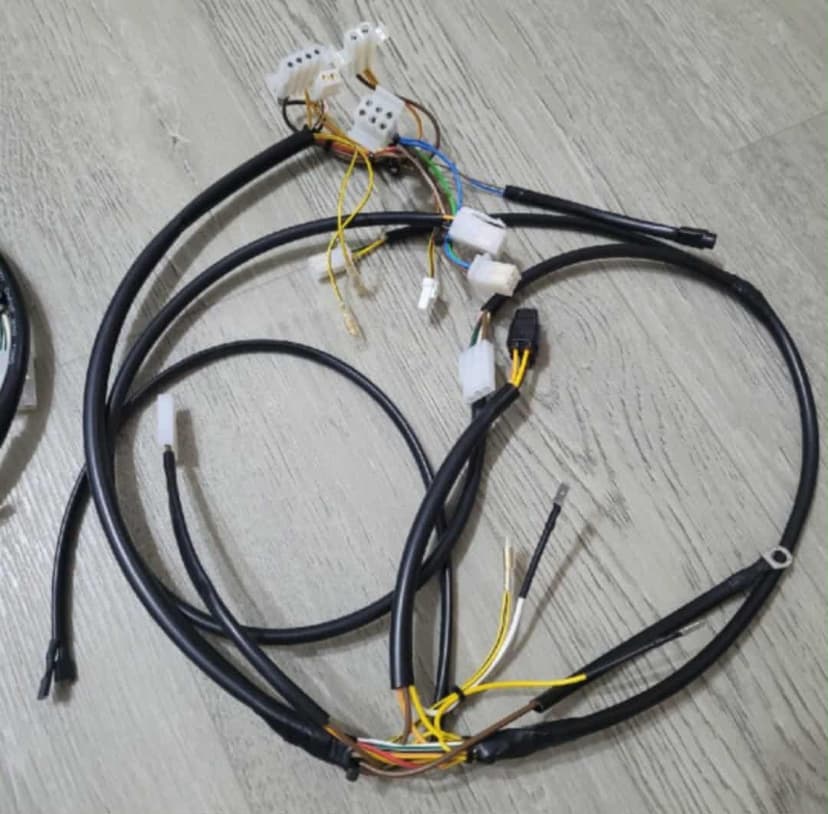 KTM - EXC EXC-F l tachometra,magnet,merač mth brzdový spínač