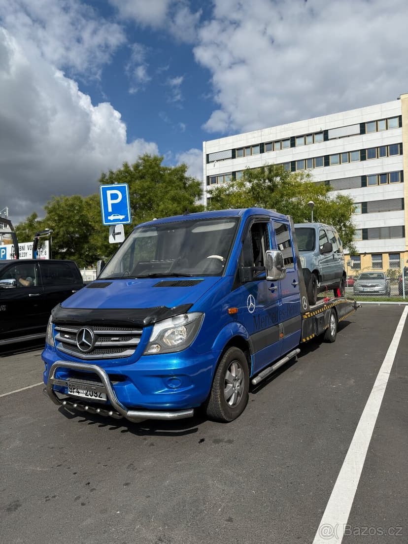 Prodám odtahový speciál Mercedes Sprinter na skupinu B s mot