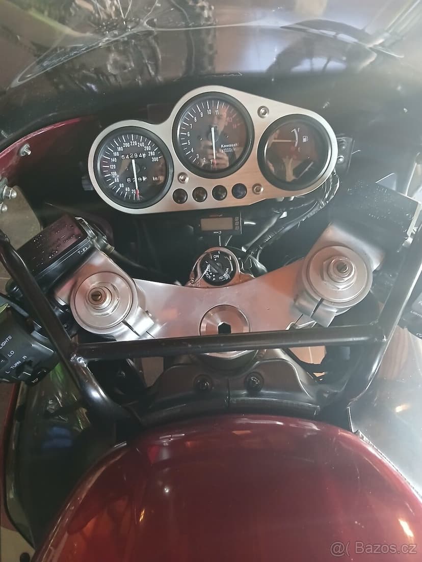 Kawasaki ninja zx-9r