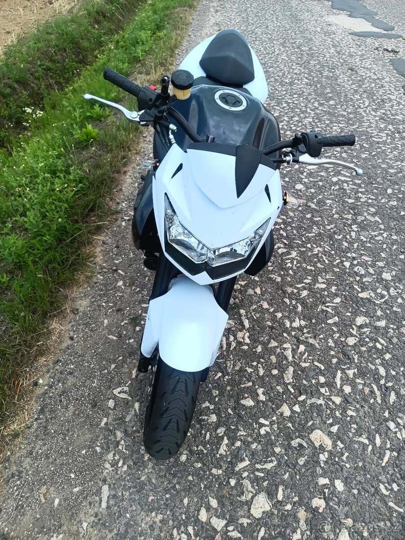 Rozpredám Kawasaki Z750   2007-2013