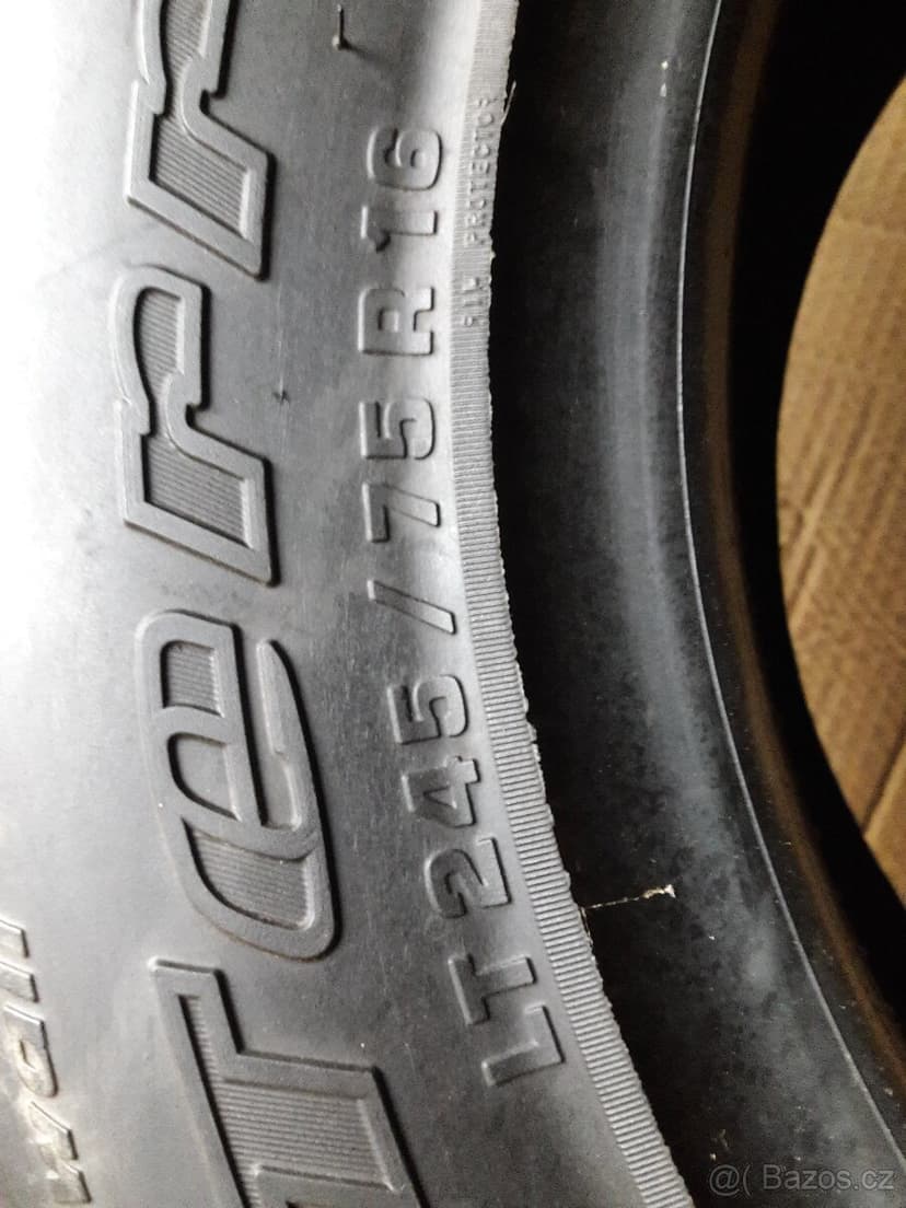 BF Goodrich All-Terrain T/A LT 245/75R16