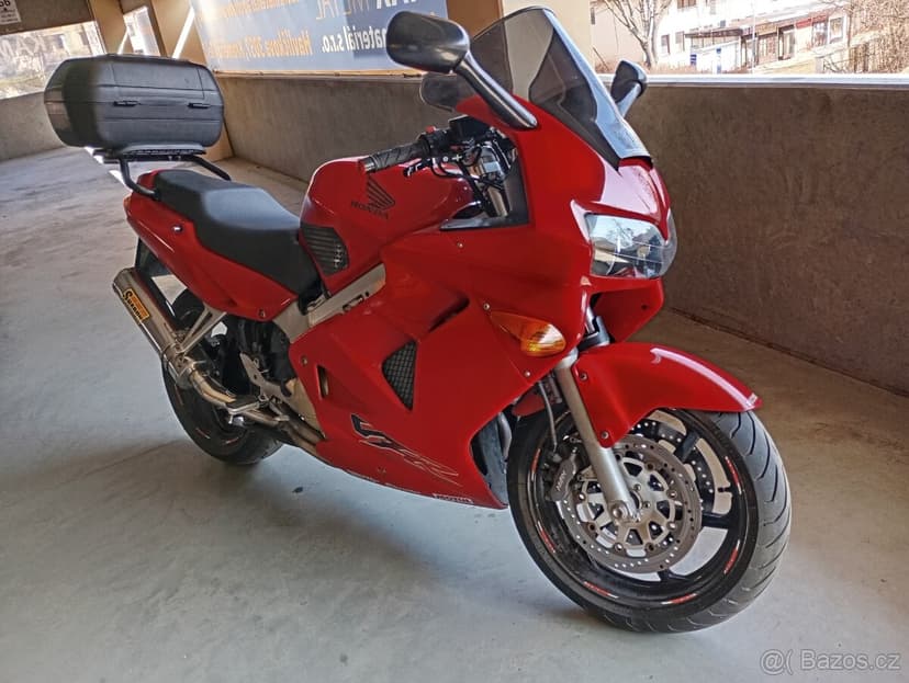 Honda vfr800 fi rc46