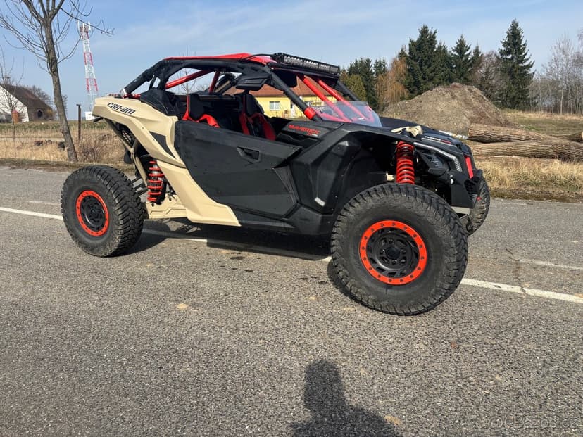 Can-am Maverick XRS Turbo Yoshimura 2000km