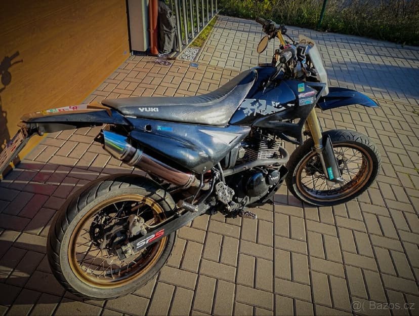 Yuki sm 125 Supermoto