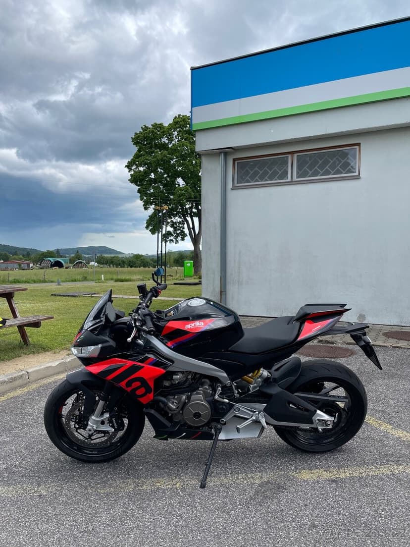 Aprilia Tuono 660 Factory