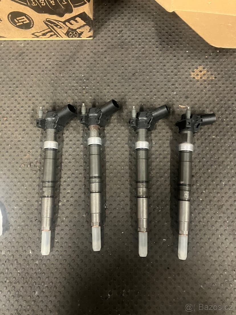VW T5 T6 Amarok vstriky, vstřikovací lišta, čerpadlo