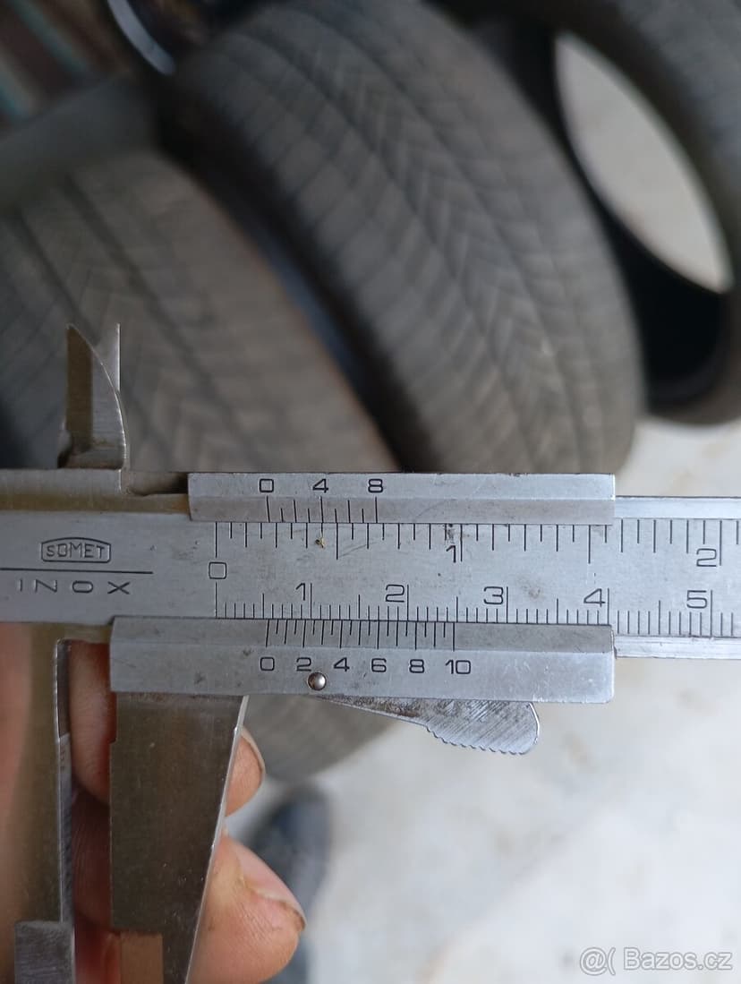 Bridgestone 255/40 r21 zimní